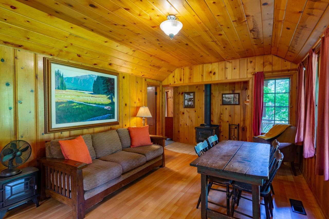 Lake Creek Lodge Camp Sherman Kültér fotó