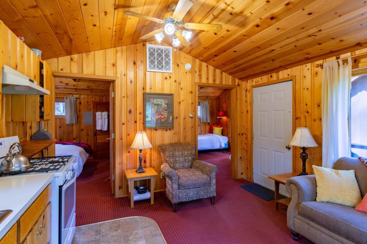 Lake Creek Lodge Camp Sherman Kültér fotó