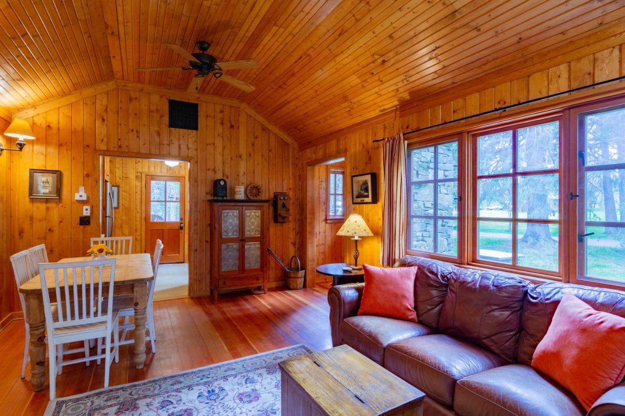 Lake Creek Lodge Camp Sherman Kültér fotó