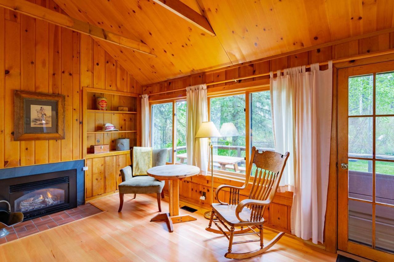 Lake Creek Lodge Camp Sherman Kültér fotó